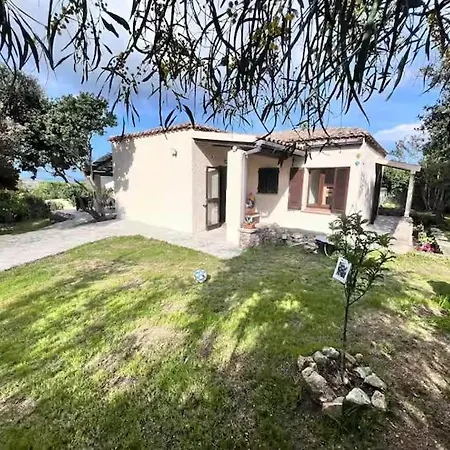 Domek alpejski Charming Sardinian Dream Marazzino